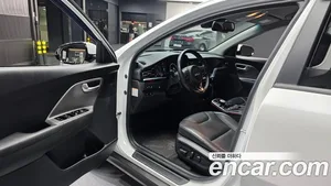 Kia Niro, 2023 — миниатюра 13