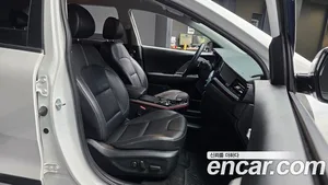 Kia Niro, 2023 — миниатюра 17