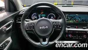 Kia Niro, 2023 — миниатюра 19