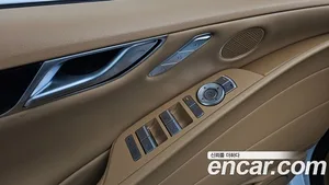 Genesis G80, 2025 — миниатюра 17