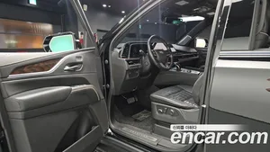 Cadillac Escalade, 2021 — миниатюра 13