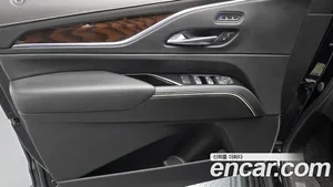 Cadillac Escalade, 2021 — миниатюра 14