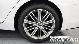 Genesis G80, 2019 — миниатюра 6