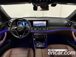 Mercedes-Benz E-Class, 2022 — миниатюра 7