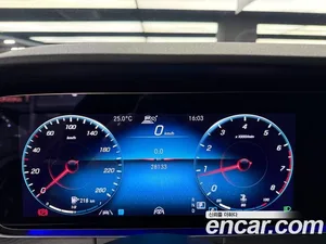 Mercedes-Benz E-Class, 2022 — миниатюра 8