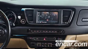 Kia Carnival, 2017 — миниатюра 14