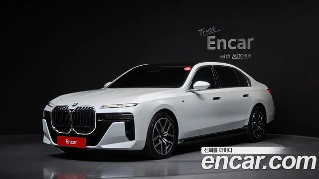 BMW i7, 2023 — фото автомобиля из Кореи