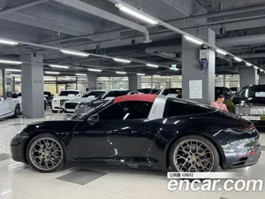 Porsche 911, 2023 — миниатюра 4