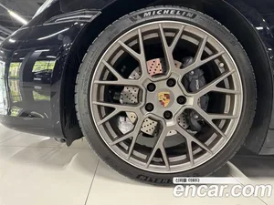 Porsche 911, 2023 — миниатюра 17