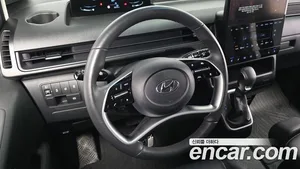 Hyundai Staria, 2023 — миниатюра 17