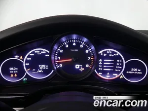 Porsche Panamera, 2021 — миниатюра 5