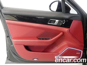 Porsche Panamera, 2021 — миниатюра 10