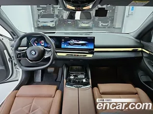 BMW 5-Series, 2025 — миниатюра 7