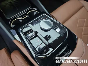 BMW 5-Series, 2025 — миниатюра 8