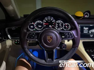 Porsche Panamera, 2017 — миниатюра 6
