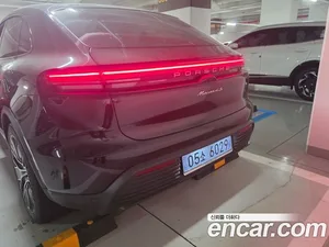 Porsche Macan, 2025 — миниатюра 15