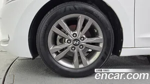 Hyundai Avante, 2015 — миниатюра 5