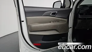 Kia Carnival, 2024 — миниатюра 13