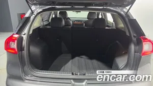 Kia Niro, 2016 — миниатюра 20