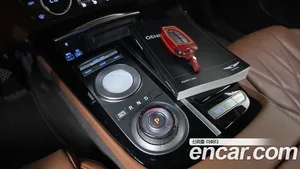 Genesis G80, 2022 — миниатюра 9