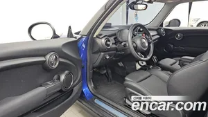 Mini Cooper, 2020 — миниатюра 10