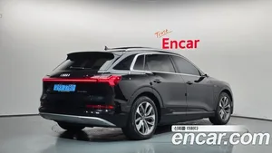 Audi e-tron, 2022 — миниатюра 1