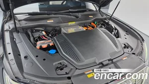 Audi e-tron, 2022 — миниатюра 5
