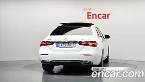 Mercedes-Benz E-Class, 2022 — миниатюра 4