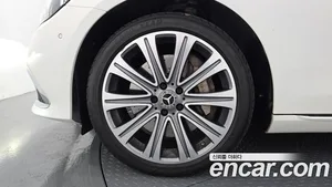 Mercedes-Benz E-Class, 2022 — миниатюра 5