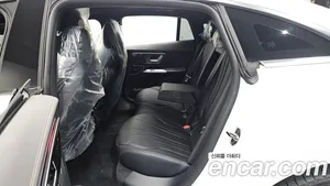 Mercedes-Benz EQE, 2024 — миниатюра 18
