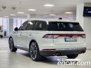 Lincoln Aviator, 2024 — миниатюра 2