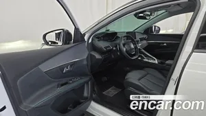 Peugeot 5008, 2022 — миниатюра 13