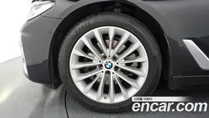 BMW 5-Series, 2023 — миниатюра 5