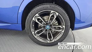 BMW iX2, 2024 — миниатюра 6