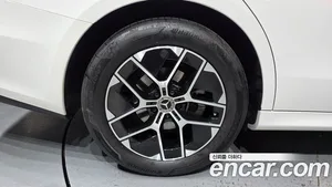 Mercedes-Benz E-Class, 2026 — миниатюра 5