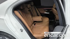 Mercedes-Benz E-Class, 2026 — миниатюра 17