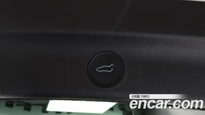Tesla Model Y, 2021 — миниатюра 25
