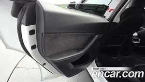 Tesla Model Y, 2021 — миниатюра 15