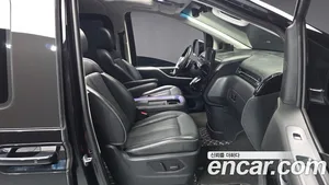 Hyundai Staria, 2023 — миниатюра 17