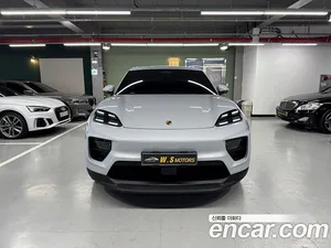 Porsche Macan, 2025 — миниатюра 2