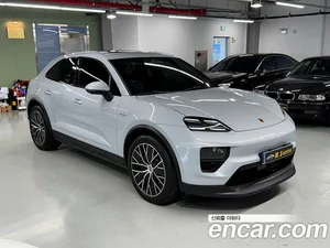 Porsche Macan, 2025 — миниатюра 3