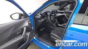 Peugeot 2008, 2023 — миниатюра 13