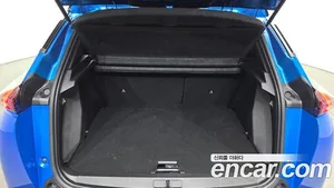 Peugeot 2008, 2023 — миниатюра 23