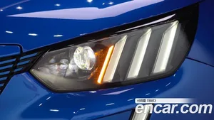 Peugeot 2008, 2023 — миниатюра 8