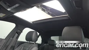 Mercedes-Benz E-Class, 2022 — миниатюра 21