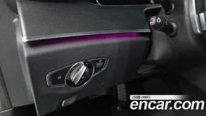 Mercedes-Benz E-Class, 2022 — миниатюра 26