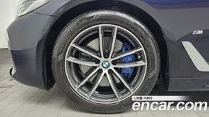 BMW 5-Series, 2023 — миниатюра 5