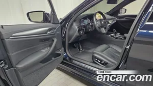 BMW 5-Series, 2023 — миниатюра 13