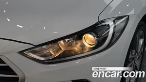 Hyundai Avante, 2017 — миниатюра 8
