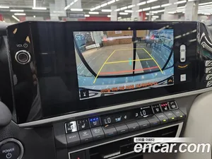 Toyota Camry, 2025 — миниатюра 10